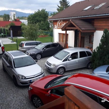 Privat Mrzkan Liptovský Mikuláš Esterno foto